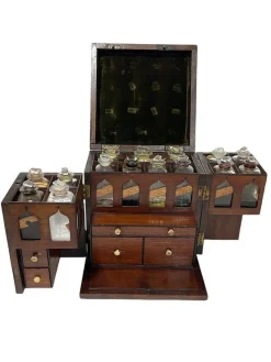 Pamono 19th Century English Medicine Chest by Clay & Abraham, Liverpool><noscript><img width=