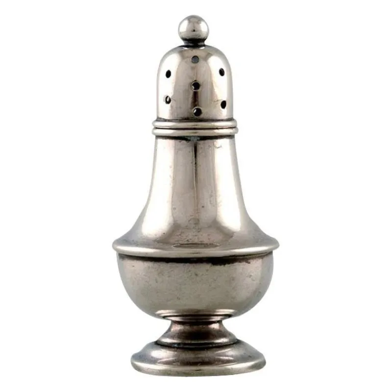 Pamono 19th Century English Silver Pepper Shaker> Salt & Pepper Shakers