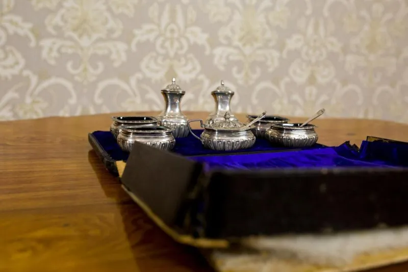 Pamono 19th Century English Silver Set, 1890s, Set of 7> Salt & Pepper Shakers