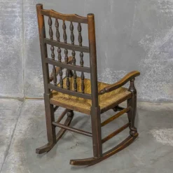 Pamono 18th Century English Spindle Back Rocker