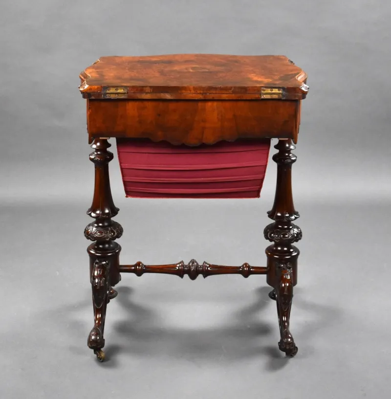 Outlet Pamono 19th Century English Victorian Burr Walnut Games Table, 1860s