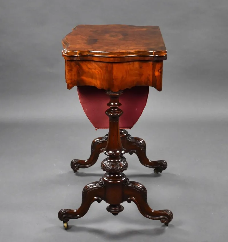 Outlet Pamono 19th Century English Victorian Burr Walnut Games Table, 1860s