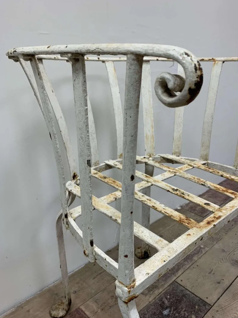 Discount Pamono 19th Century English Wrought Iron Garden Chair with Rounded Back