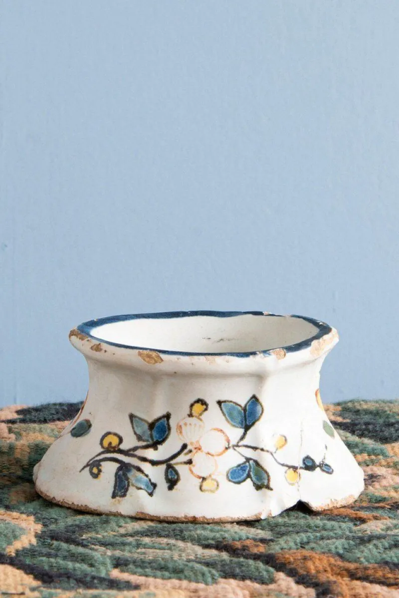 Pamono 18th Century Floral Salt Pigs from Rouen Faience, Set of 2> Salt & Pepper Shakers