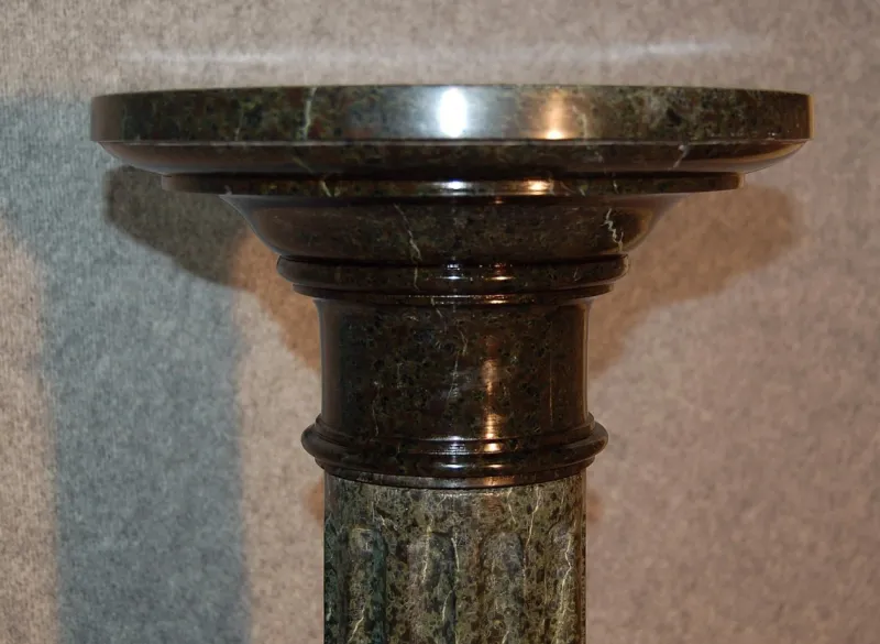 Sale Pamono 19th Century Fluted Marble Column