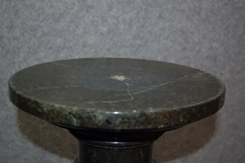 Sale Pamono 19th Century Fluted Marble Column