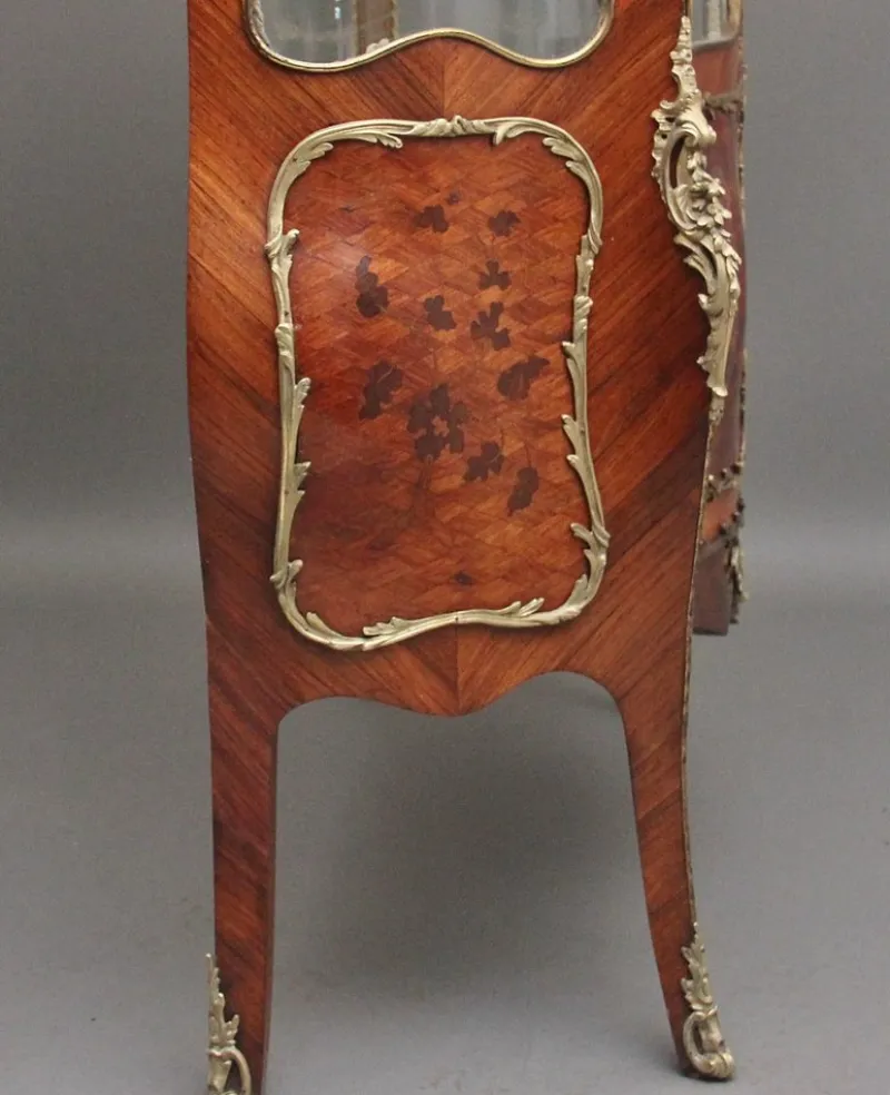 Outlet Pamono 19th Century French Kingwood Display Cabinet, 1880s