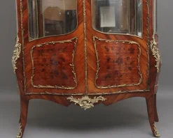 Outlet Pamono 19th Century French Kingwood Display Cabinet, 1880s