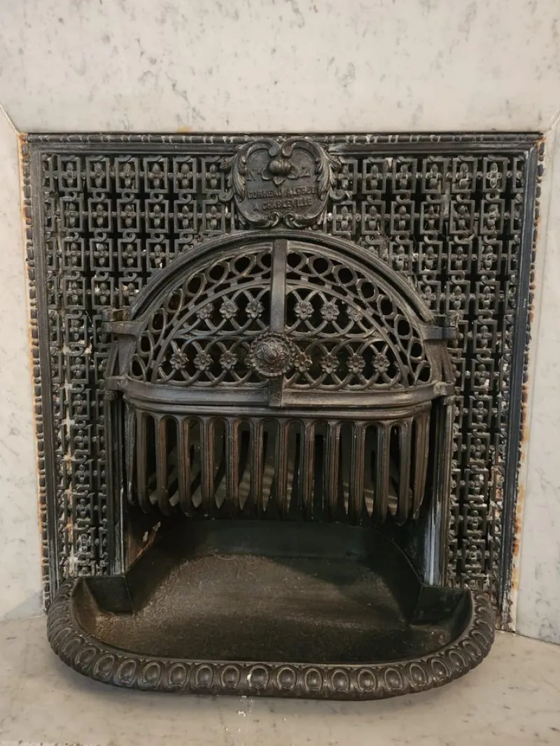 Pamono 19th Century French Marble Fireplace, 1860s> Fireplaces And Mantels