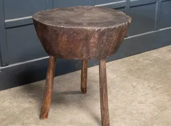 Sale Pamono ​19th Century French Provincial Rustic Elm Chopping Block Table