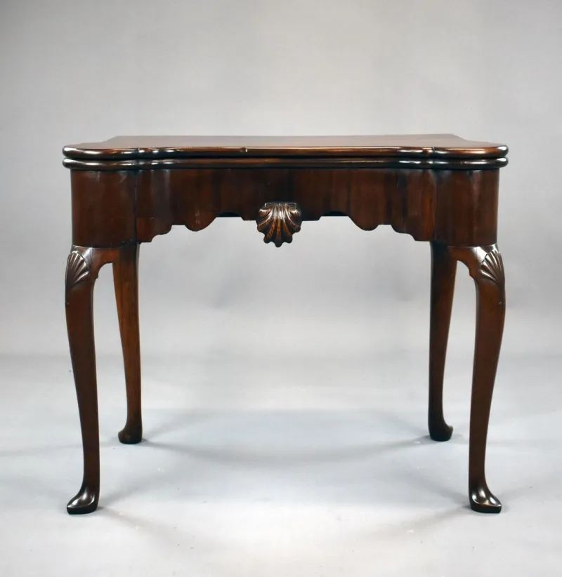 Outlet Pamono 18th Century George II Irish Mahogany Card Table