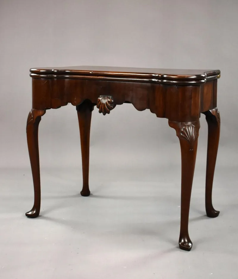 Outlet Pamono 18th Century George II Irish Mahogany Card Table