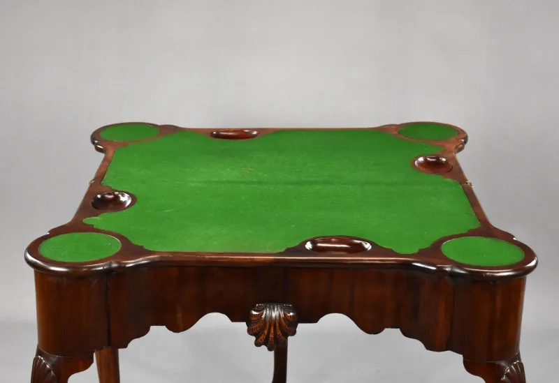 Outlet Pamono 18th Century George II Irish Mahogany Card Table