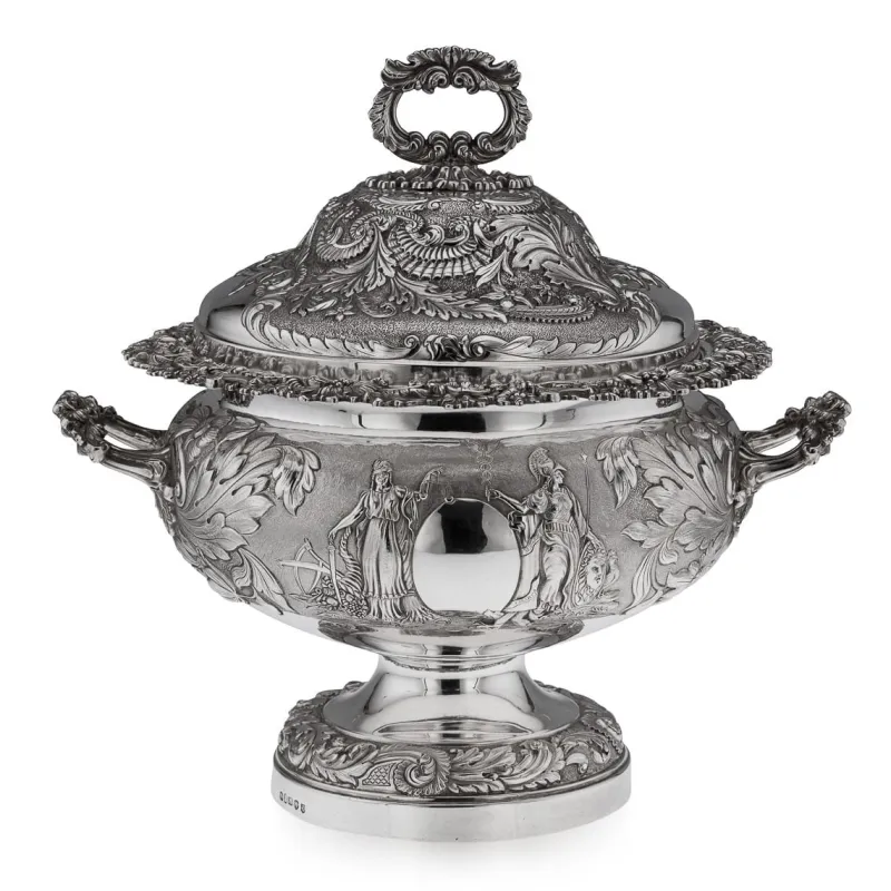 Pamono 19th Century Georgian Silver Magnificent Soup Tureen, Birmingham, 1827> Serving Dishes