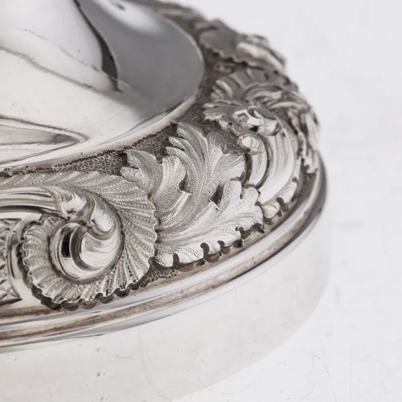 Pamono 19th Century Georgian Silver Magnificent Soup Tureen, Birmingham, 1827> Serving Dishes