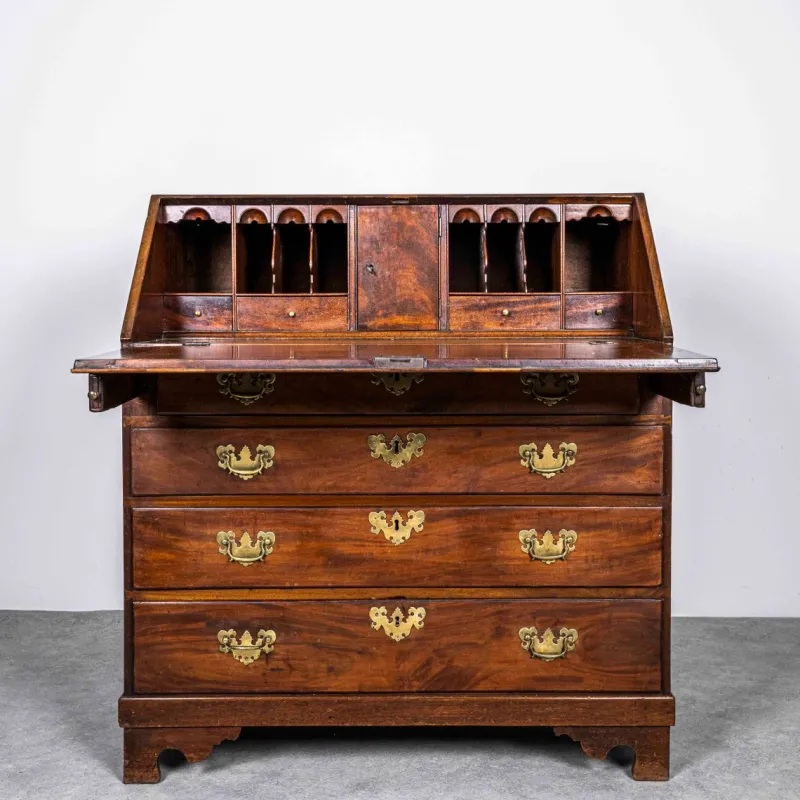 Hot Pamono 18th Century Georgian Walnut Bureau Secretary