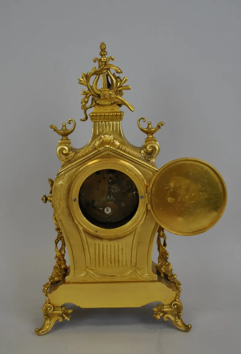 Best Pamono 19th Century Gilt Bronze Clock