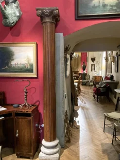 Pamono 19th Century Italian Architectural Corinthian Wood Columns on Sandstone Plinths, Set of 2> Pedestals And Columns