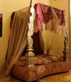Online Pamono 19th Century Italian Canopy Bed with Silver Friezes and Upholstered Purple Silk