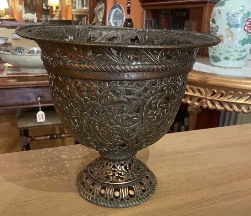 Pamono 17th Century Italian Chased Bronze Urn> Bowls