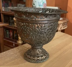 Pamono 17th Century Italian Chased Bronze Urn> Bowls