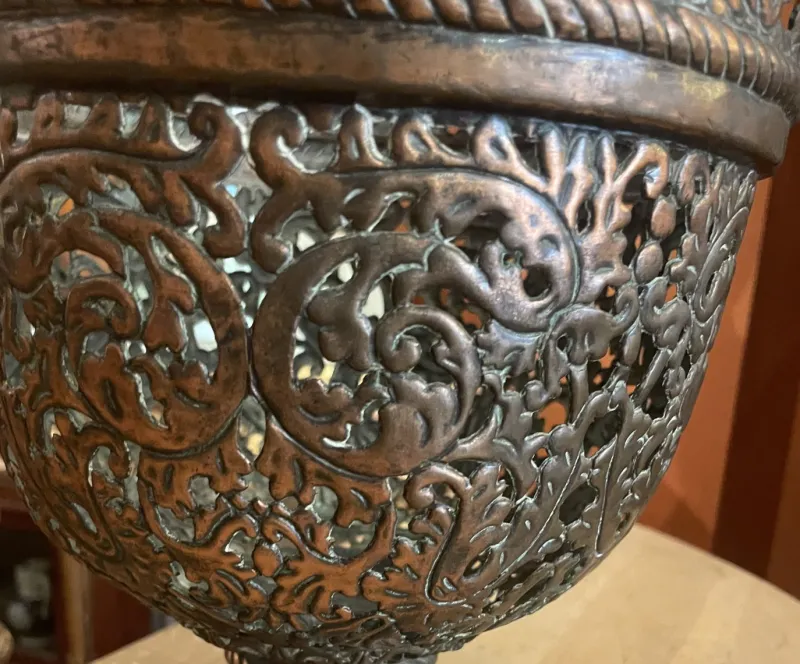 Pamono 17th Century Italian Chased Bronze Urn> Bowls