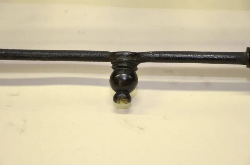 Pamono 17th Century Italian Iron and Bronze Cradle> Children's Chairs