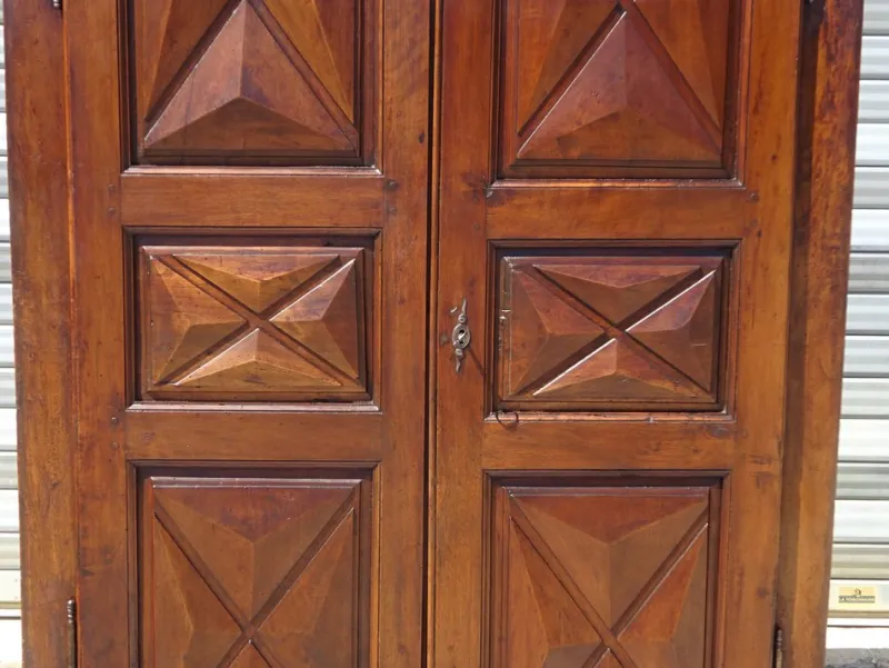 Pamono 19th Century Louis XIII Wardrobe> Cabinets & Wardrobes