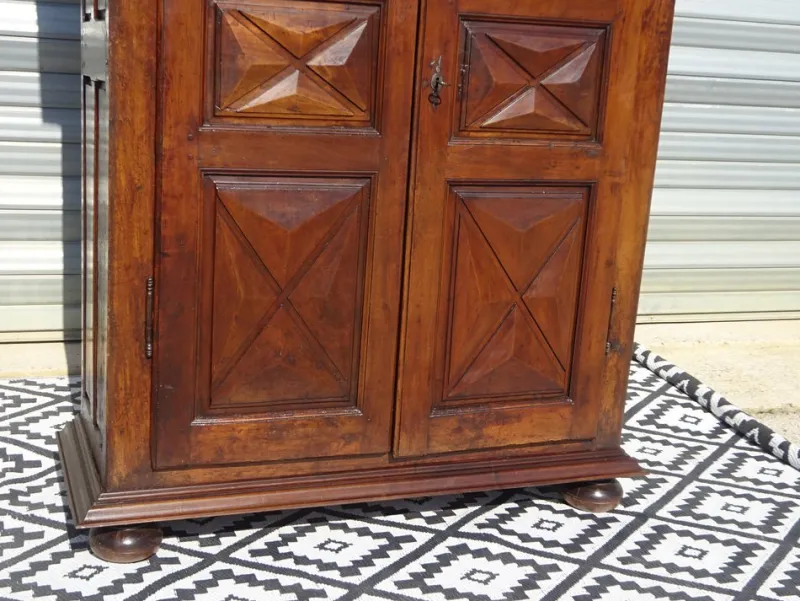Pamono 19th Century Louis XIII Wardrobe> Cabinets & Wardrobes