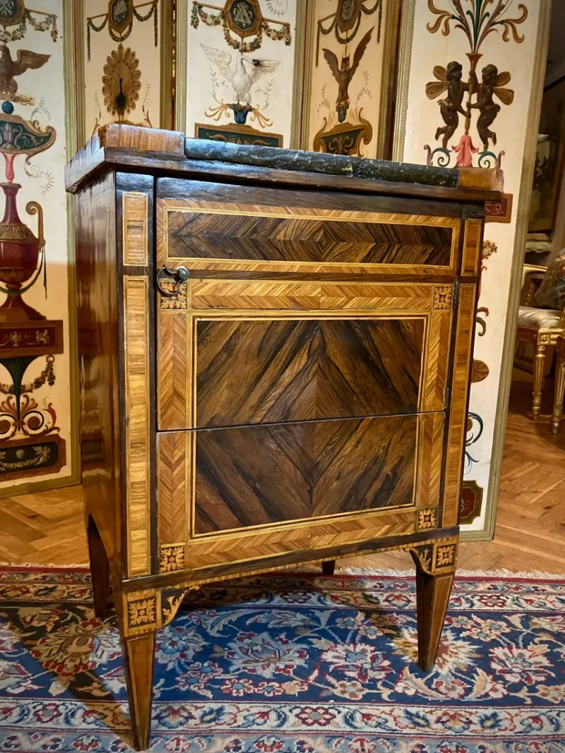 Pamono 18th Century Louis XVI Italian Nightstands Cabinets with Marble Top, Marquetry, 1780, Set of 2> Dressers, Commodes & Chests