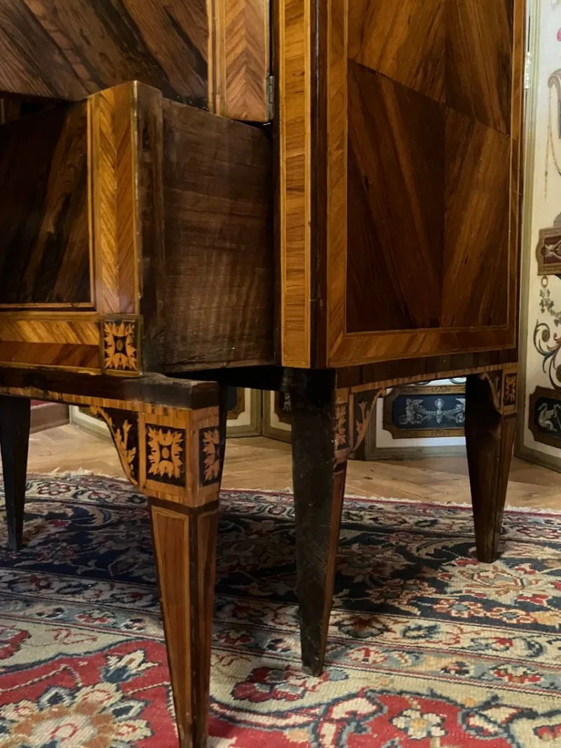 Pamono 18th Century Louis XVI Italian Nightstands Cabinets with Marble Top, Marquetry, 1780, Set of 2> Dressers, Commodes & Chests