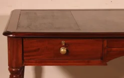 Pamono 19th Century Mahogany Two-Drawer Desk> Desks