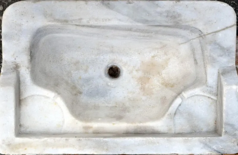 Pamono 19th Century Marble Sink> Garden Accessories