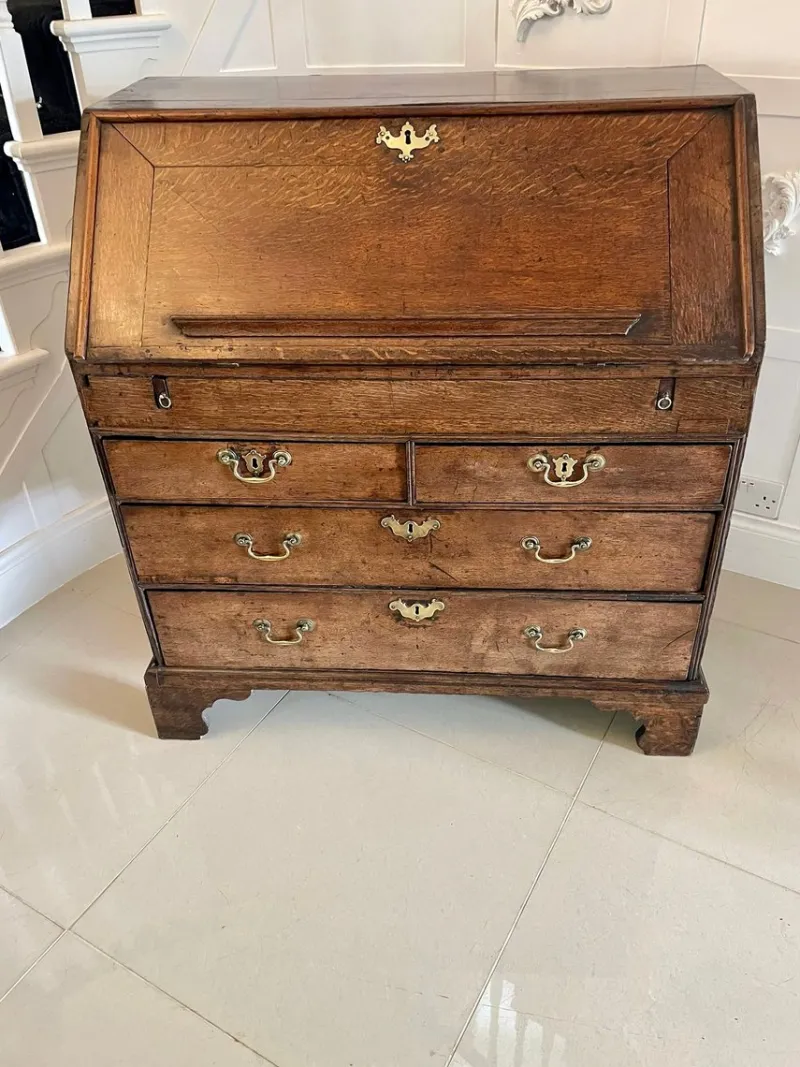 Discount Pamono 17th Century Oak Bureau with Interior, 1680s