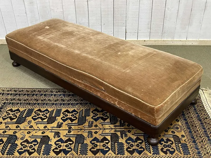 Pamono 19th Century Oak Daybed> Beds & Bedroom Sets