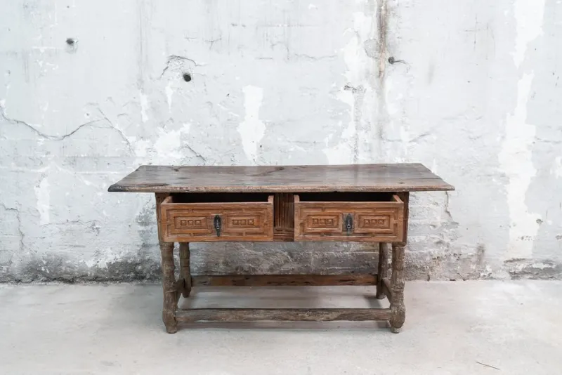 Pamono 17th Century Philip IV Spanish Table with Carved Herrerian Decor> Worktables & Workbenches