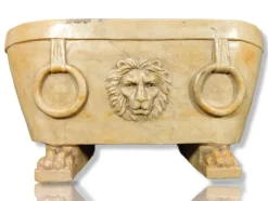 Pamono 18th Century Roman Marble Lion Bath><noscript><img width=
