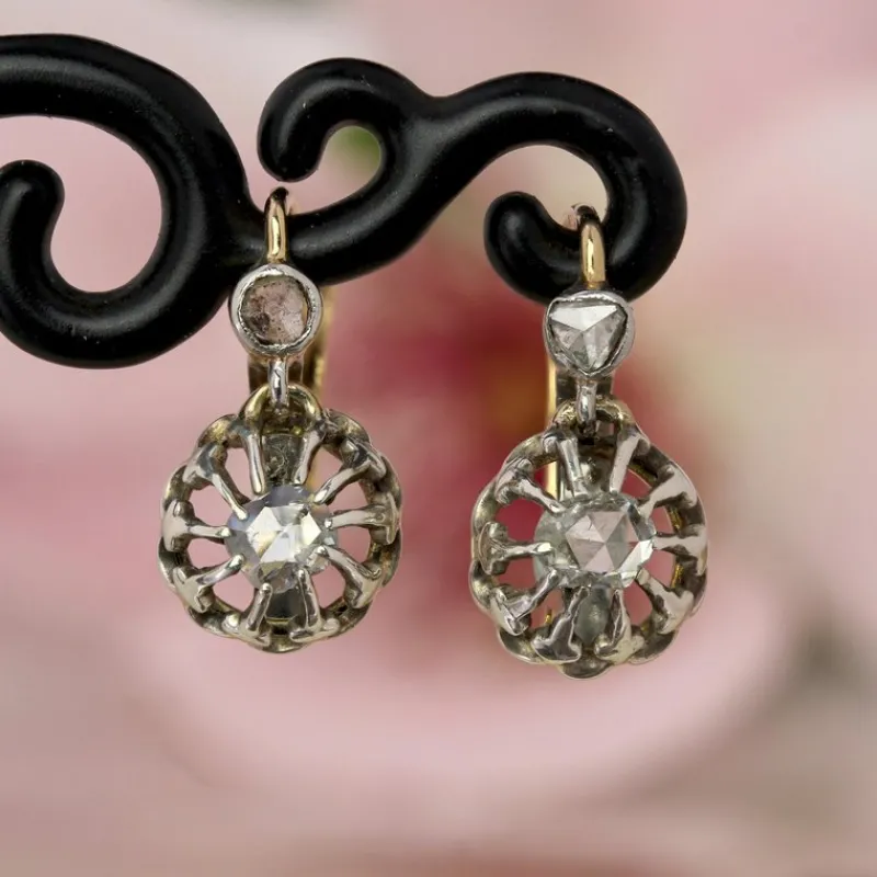 Pamono 20th Century Rose Cut Diamonds 18 Karat Yellow Gold Lever Back Earrings, 1890s, Set of 2