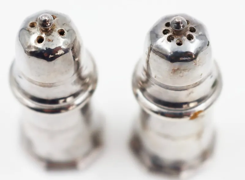 Clearance Pamono 20th Century Salt Shaker and Pepper Shaker from Christofle House, Set of 2