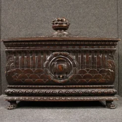 Pamono 20th Century Small Italian Trunk, 1920s><noscript><img width=