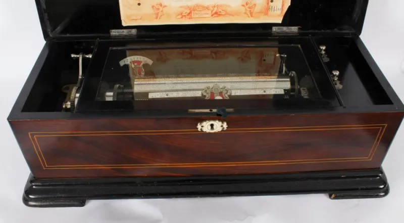 Pamono 19th Century Swiss 8 Air Gonçalo Alves Musical Box> Trunks Crates & Baskets
