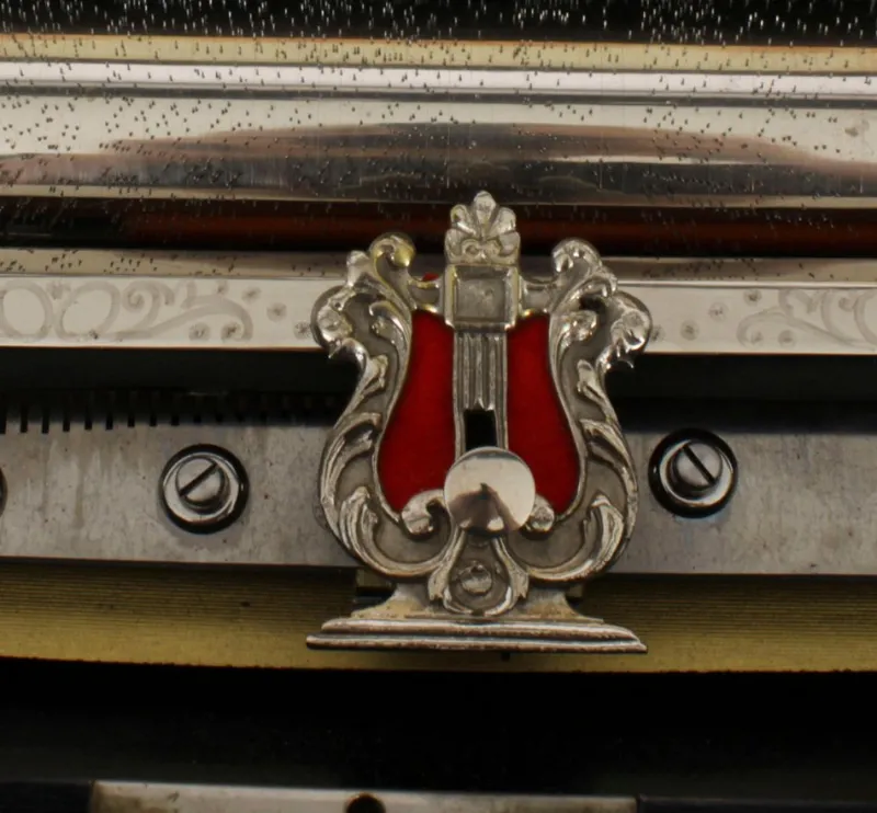 Pamono 19th Century Swiss 8 Air Gonçalo Alves Musical Box> Trunks Crates & Baskets