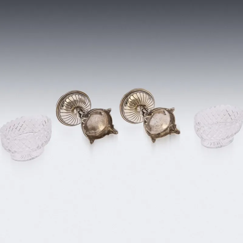 Pamono 19th Century Victorian Silver & Glass Figural Salts from Elkington, 1896, Set of 2> Salt & Pepper Shakers
