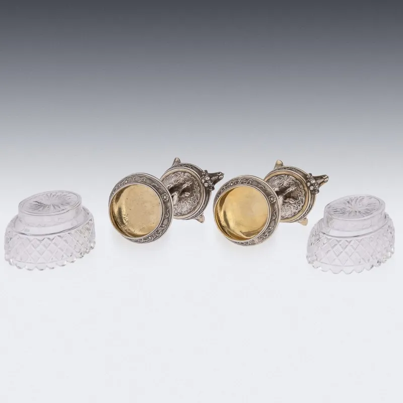 Pamono 19th Century Victorian Silver & Glass Figural Salts from Elkington, 1896, Set of 2> Salt & Pepper Shakers