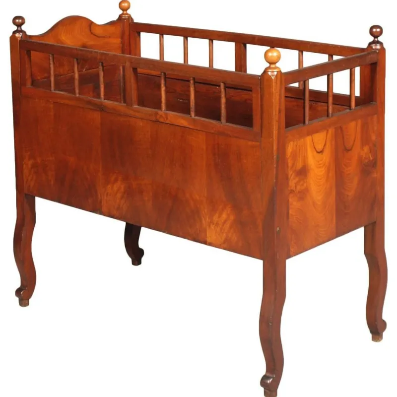 Pamono 19th Century Walnut Cradle> Children's Chairs