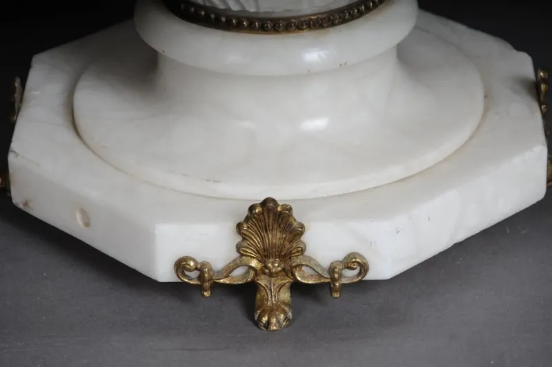 Clearance Pamono 20th Century White Marble Column