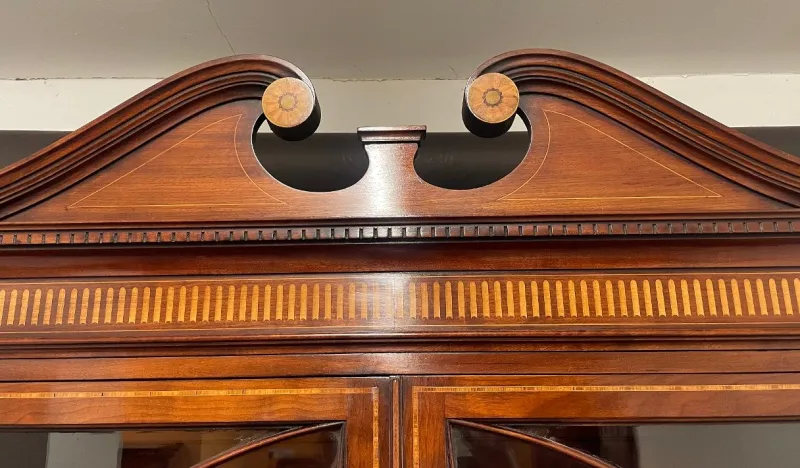 Pamono 19th Century Inlaid Mahogany Breakfront Bookcase, 1880s> Shelves & Wall Units