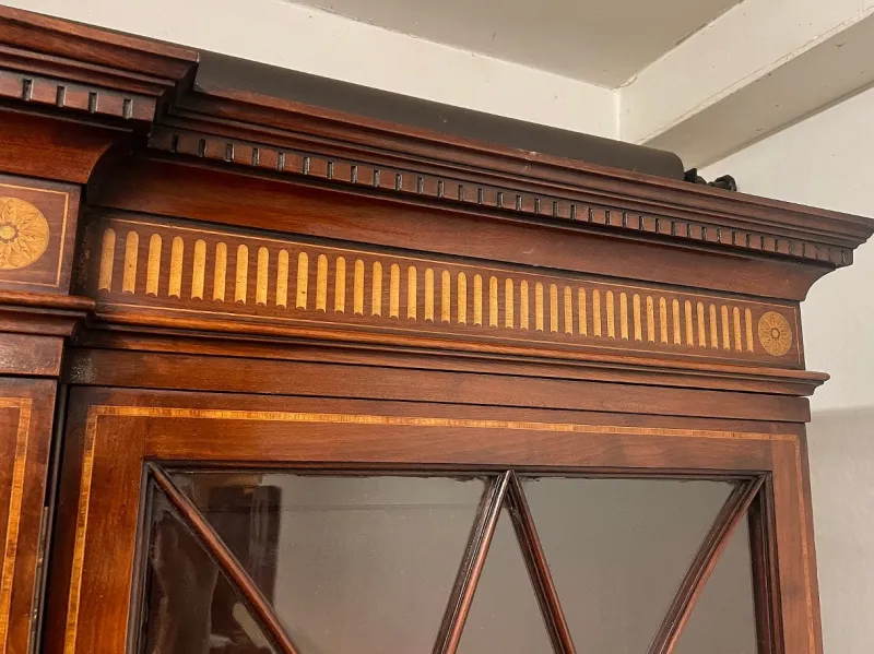 Pamono 19th Century Inlaid Mahogany Breakfront Bookcase, 1880s> Shelves & Wall Units