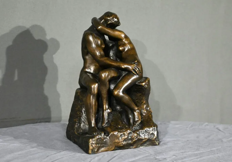 Discount Pamono The Kiss Resin Sculpture after A.Rodin, Late 20th Century