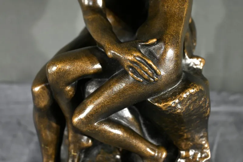 Discount Pamono The Kiss Resin Sculpture after A.Rodin, Late 20th Century